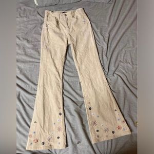 Beige Corduroy Pants with Embroidered flowers! Size M in Womens from Forever 21!